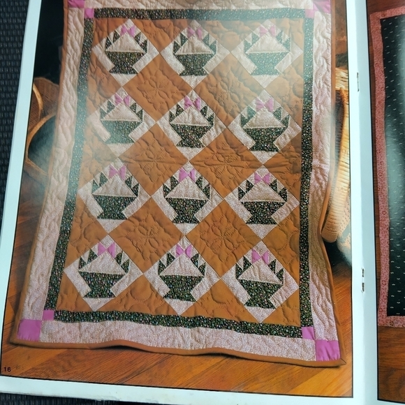 Plaid's Quilting Mini Quilts Medley Quilt Wall Hangings Quilt Patterns - Picture 5 of 6